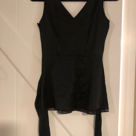 Gorgeous satin BCBG evening shirt - Picture 4 of 5